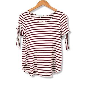 Green‎ Envelope Los Angeles Women's Striped Curved Hem Short Sleeve T-Shirt